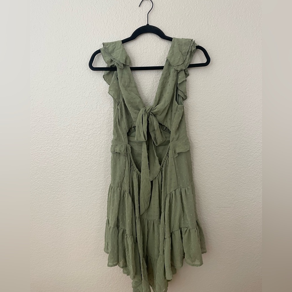 Francesca’s Green Ruffle Dress - Picture 3 of 4